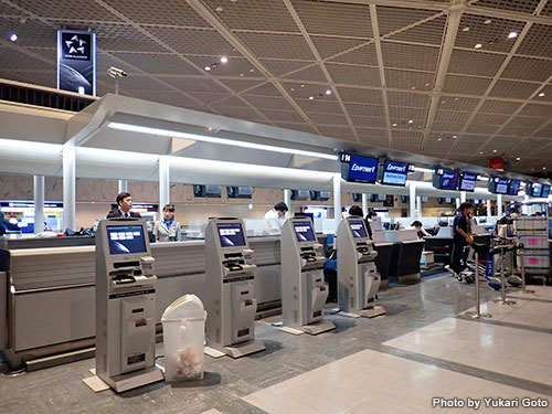 成田空港第一ターミナルのスターアライアンスサイドにカウンターはある