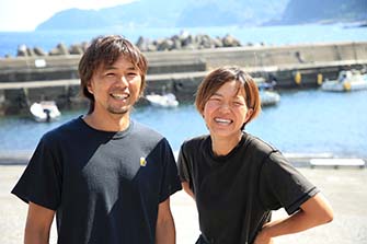 サンノジという別名もあるニザダイの群れも取材中に登場