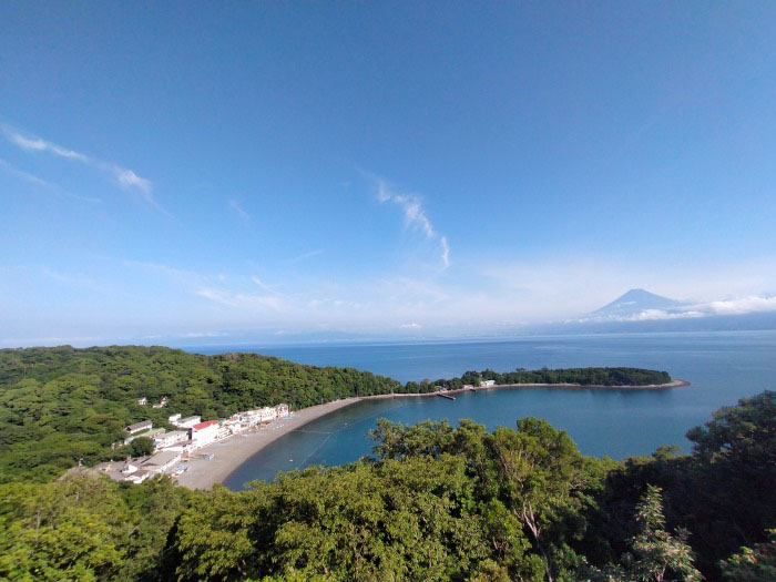 富士山を望む大瀬崎