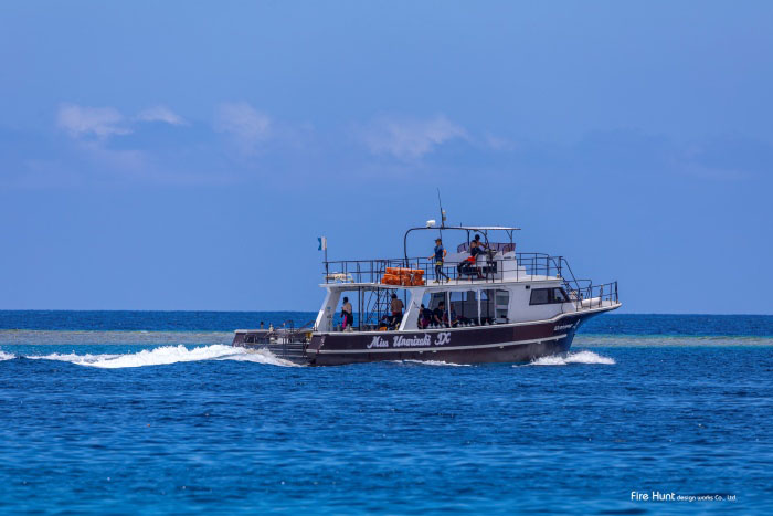 ボートはほとんどが「ミス・ウナリザキ」という名前が付いていて、この「ミス・ウナリザキⅨ」は最新タイプ。ナイトロックスのコンプレッサーも搭載されています