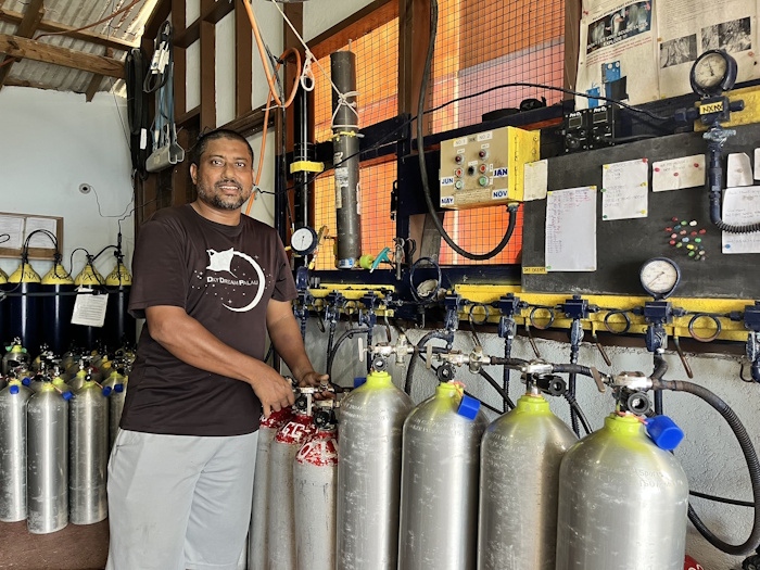 《デイドリームパラオ》でも利用している東亜潜水機のコンプレッサー。充填タイムが短くて便利