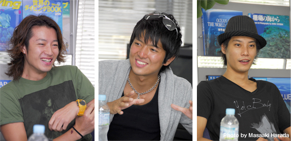 左から吉田友一さん、齋藤ヤスカさん、林剛史さん（Photo by Masaaki Harada）