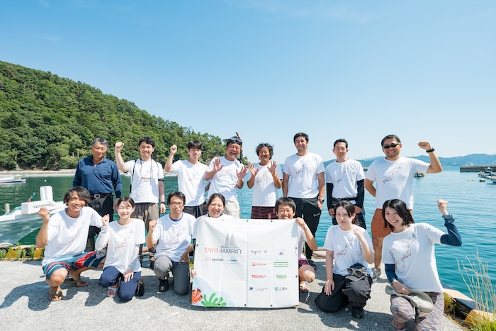 宮城県女川で調査に参加したメンバー　Photo by Tara Ocean Japan