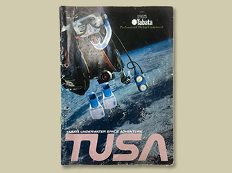 《TUSA》という名称は「Tabata　Underwater　Space　Adventure」の頭文字をとって付けられました。宇宙に行くかのように、無重力の水中世界へ行ける遊びがダイビング！