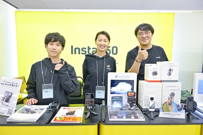 《Insta360》ブースは話題のX5など新製品がずらり