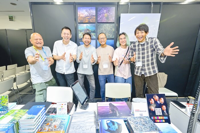水中写真家ブースには人気有名フォトグラファーが大集合