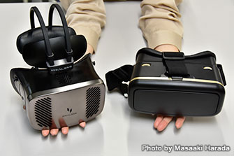 VRゴーグルは手のひらに乗るほどのサイズで軽量。長い時間装着していても、疲れない