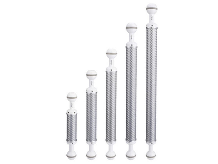 AMC1-BB-SLR カーボンアーム01（AOI）。撮影シーンに応じて長さを選ぶことができます。ワイド撮影には最も長い35cmのものはもちろん、2本繋いで長さを出すのがオススメ。