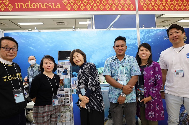 インドネシアのブースにはバリ、メナドのダイビングサービス、リゾートの方も参加