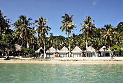 コテージスタイルの客室が並ぶPulau Weh Resort（プラウ・ウェ・リゾート）