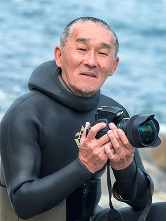 阿部秀樹さん
イカ・タコや海藻の生態や撮影などで世界的に評価を得る