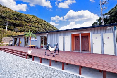 開放的なウッドデッキつき！