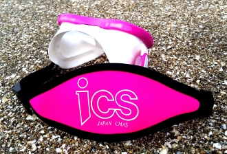 JCSより、海でも目立つマスクストラップ

