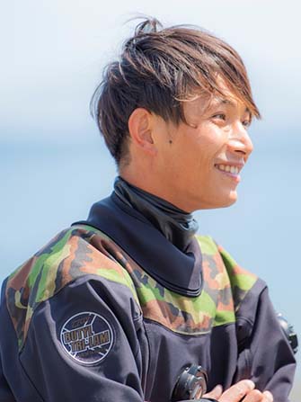 水中写真家・Under Warter Creatorの茂野優太さん

