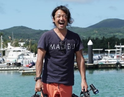 水中写真家の鍵井靖章さん

