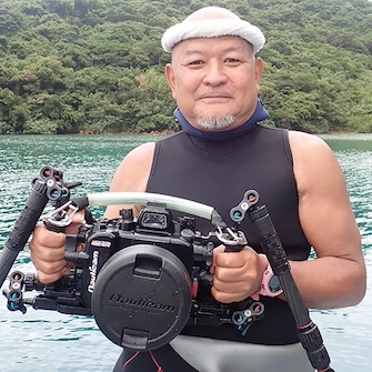 中川西 宏之さん
サンゴの海から南極の湖まで撮影する8K映像カメラマン

